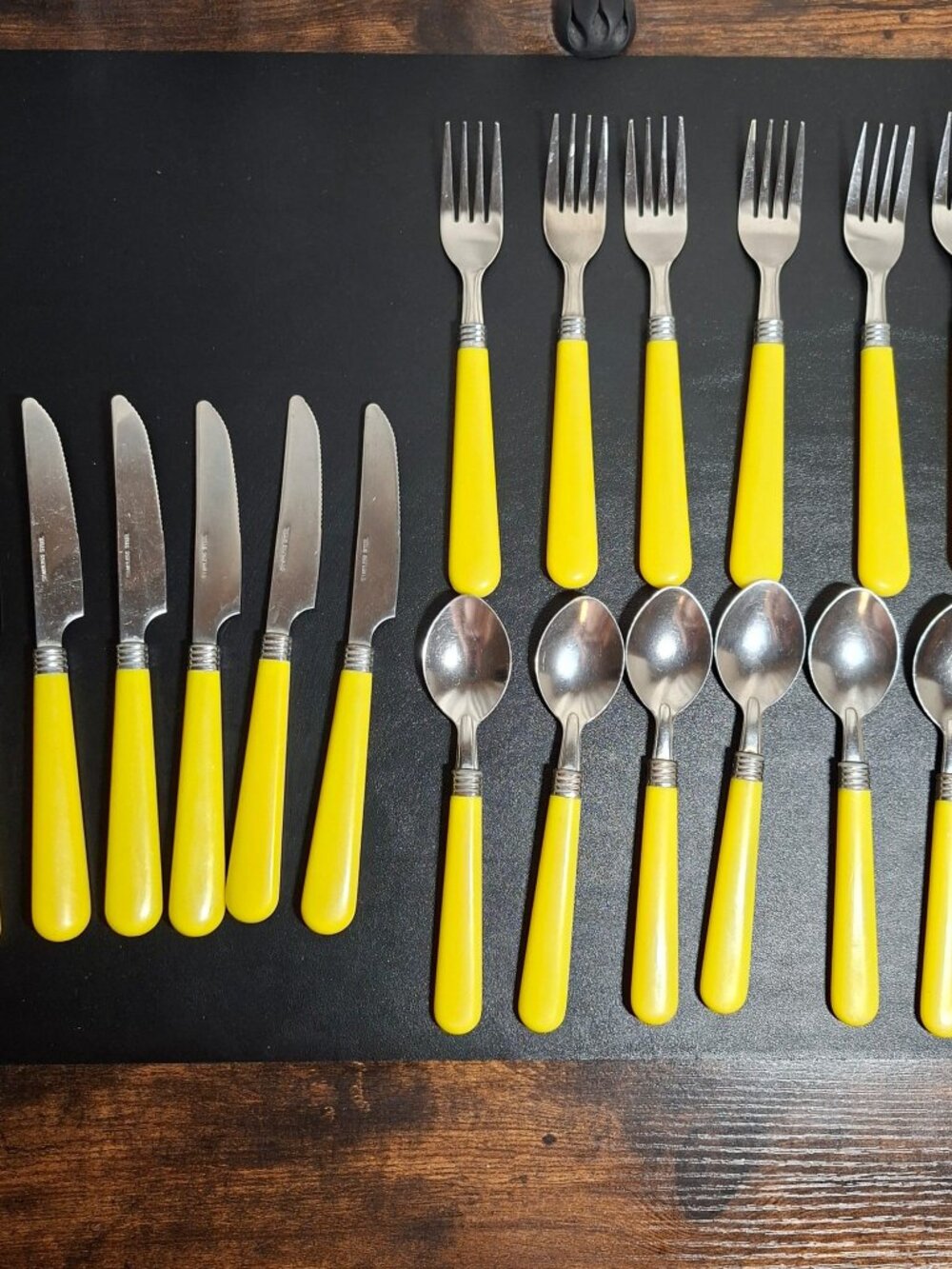 Retro Vintage 18pc Yellow Flatware Set Service for 6 Steak Knives Forks Spoons